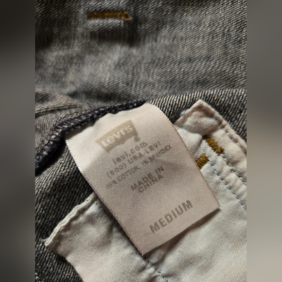 Levi's Womens Classic Dark Wash Blue Denim Vest - Picture 2 of 6